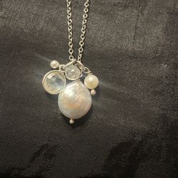 Sterling Silver/pearl Necklace