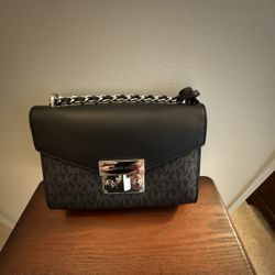 Black Michael Kors Purse