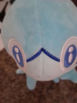 8-IN Sobble, Scorbunny, and pachamp, Pokemon