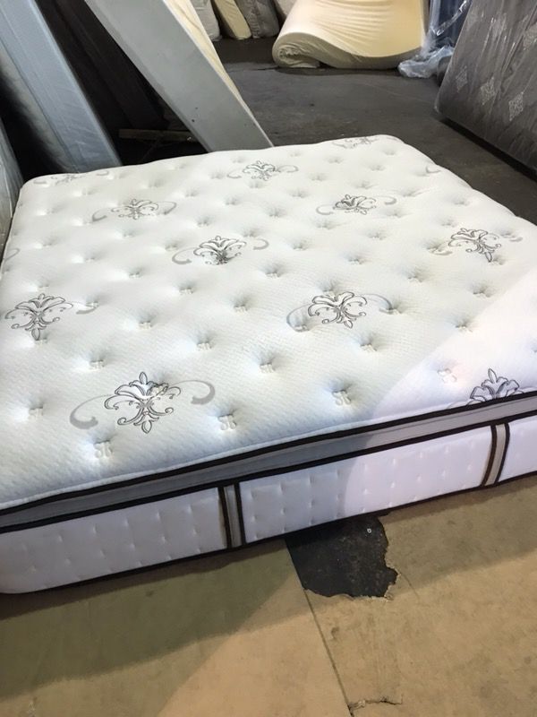 King-size Stearns and Foster mattress and box spring