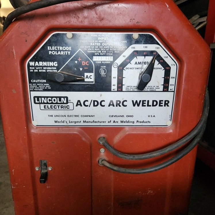 LINCOLN ARC WELDER