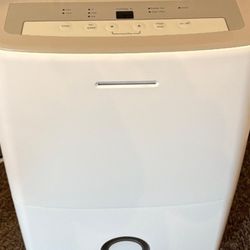 Frigidaire Humidifier 