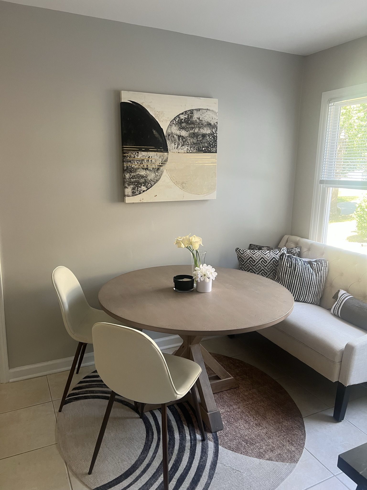 Dinning Table