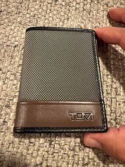 Tumi card wallet