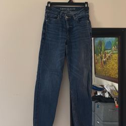 Women’s Size 0 American Eagle Stretch Jeans - Shipping Available 