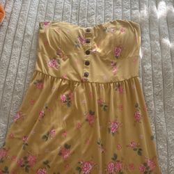 strapless yellow dress 