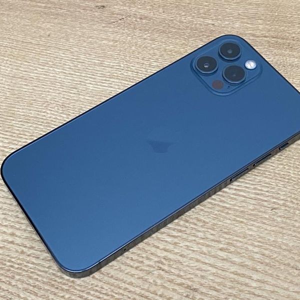 iPhone 12 Max Pro Pacific Blue for Sale in Phoenix, AZ