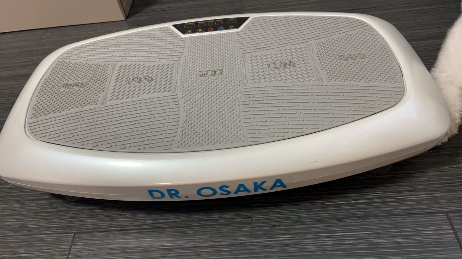 DR. OSAKA777 Vibration Plate