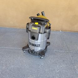 Dewalt 10 Gal Vac 