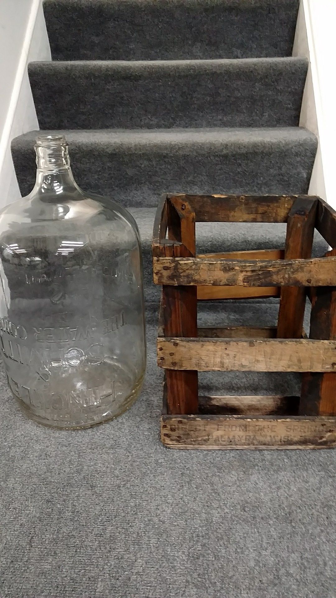 Antique Hinckley Schmidt, 5 gal water bottle with crate for Sale in