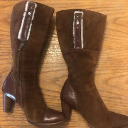 Women UGG Brown Leather /Sheepskin High Heel Boots Size 10 
