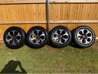 GMC AT4 WHEELS AND TIRES