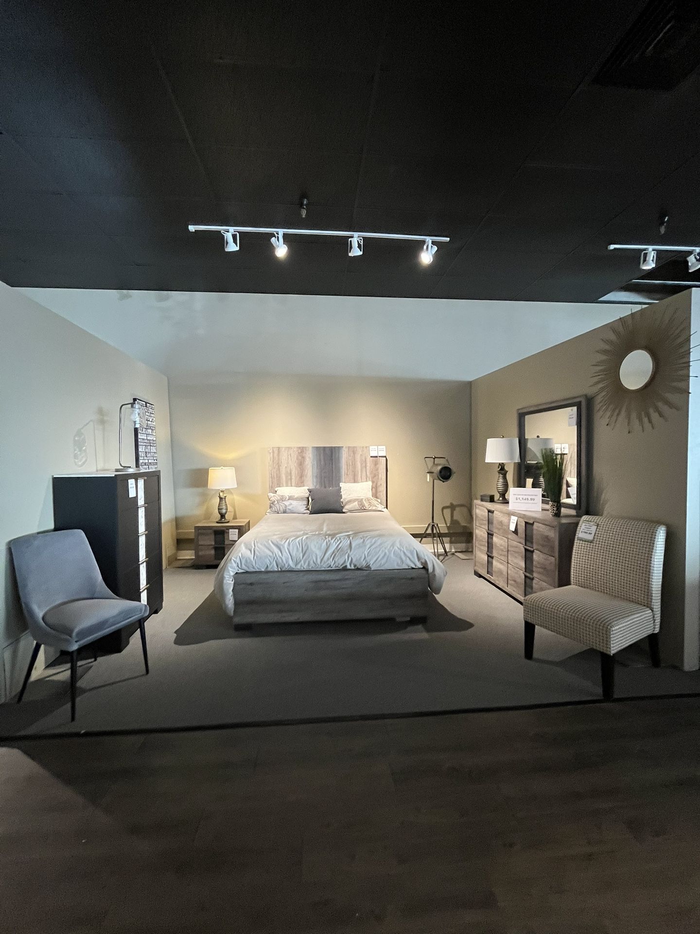 Grey 4PC Queen Bedroom Set