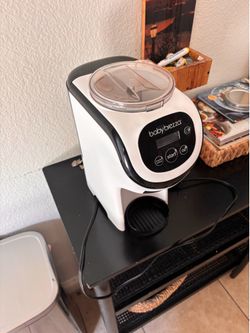 Baby Brezza formula blender