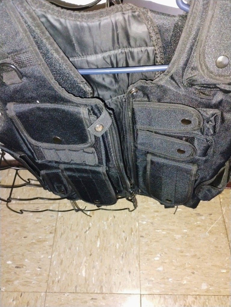 Sports Vest Pickup Only Cash