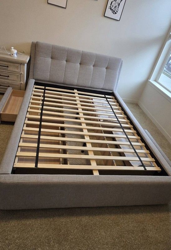 Queen Size Bed