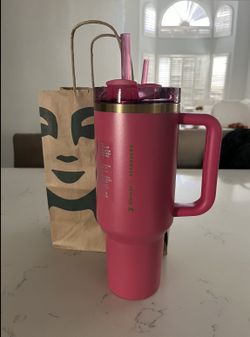 Starbucks X Stanley
