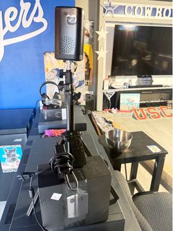 Mini projector with tripod