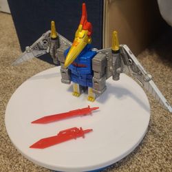 Transformers Studio Series 86 Swoop Dinobot