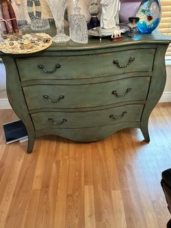 Vintage And Antique Beautiful In Demand Furniture And Much More ! 