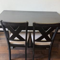 Dinning Table With 4 Chair
