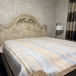 King Bed Frame Set With Drawers For Sale 