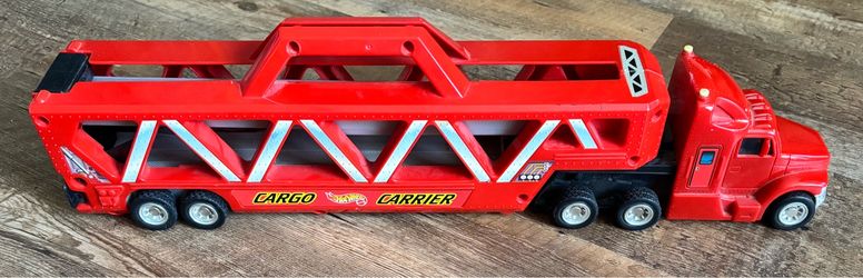 Hot Wheel Cargo Carrier