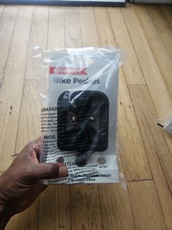 Schwinn bicycle pedals 1 set or 3 sets