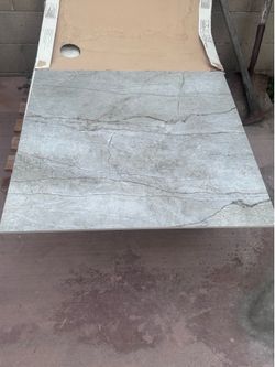 Porcelain tile