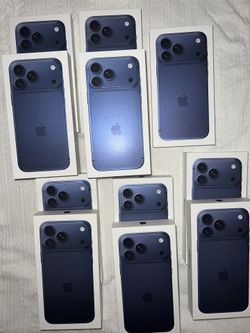 Apple iPhone 17 Pro Max Blue Or iPhone 17 Pro Blue Unlocked I Can Go To You Deliver 