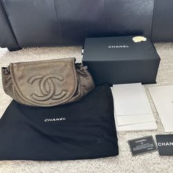 100% Chanel Authentic Shoulder Bag