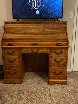 Antique collectible Desk