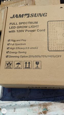 Jamsung SD-X3 Black Full Spectrum High Yield LED Grow Light With Power Cord