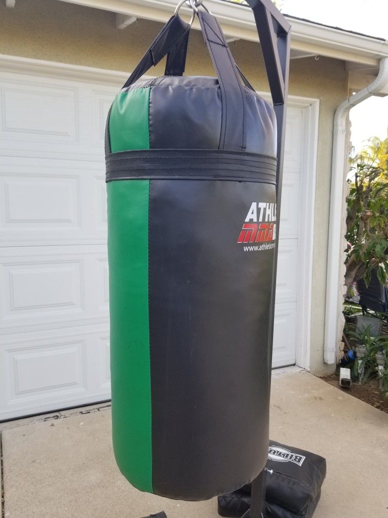 Punching Heavy Bag 90 Pounds