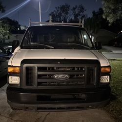 2009 Ford E-150