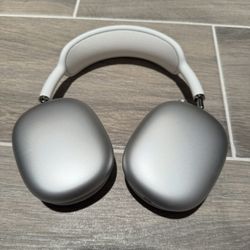 Apple AirPods Max – Silver (Lightning Version)