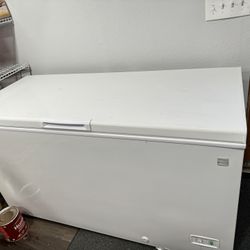 Chest Freezer (like New ) 