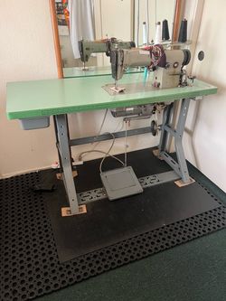 Sewing machine pair
