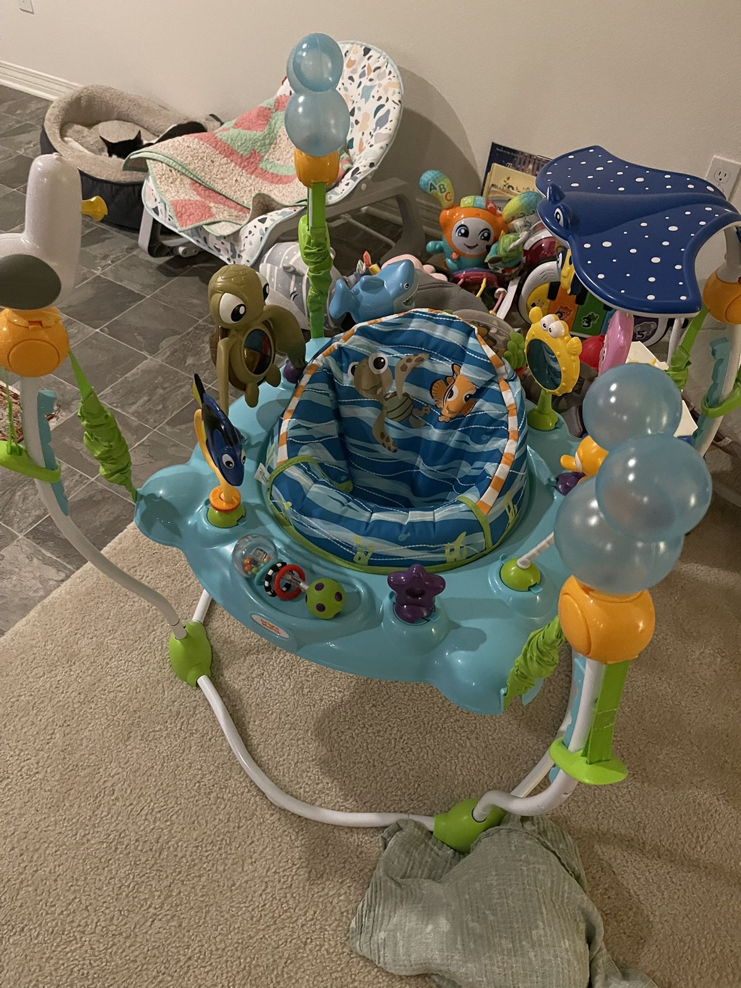 Finding Nemo Baby Bouncer
