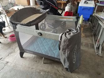 Graco playpen and changer