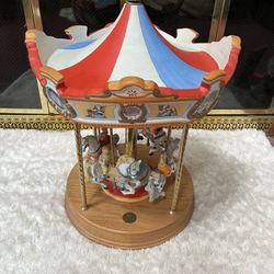 Precious Art Limited Edition Carousel Series Musical Carousel 