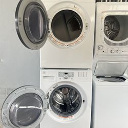 27” Kenmore Washer And Dryer Set