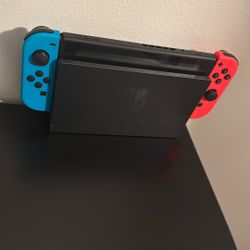 Nintendo Switch With FC 26 and SD card 
