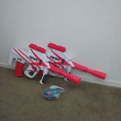 2 Fortnite Nerf Guns Bar With Darts