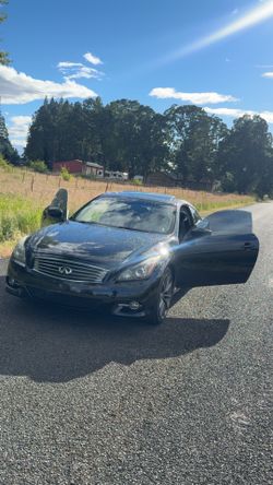 2011 Infiniti G37