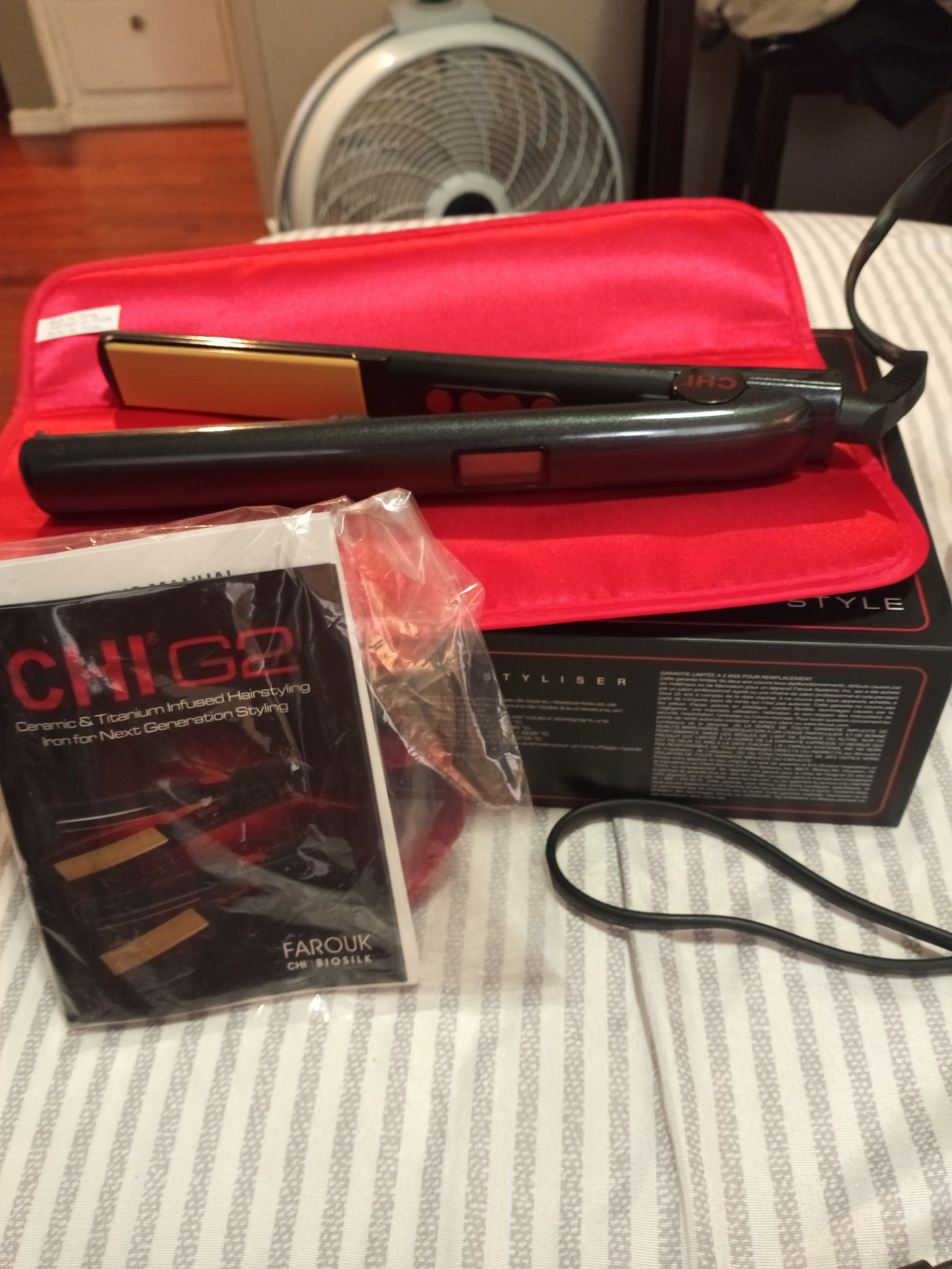 CHI G2 HAIR STRAIGHTENER 1 INCH WITH THERMAL MAT