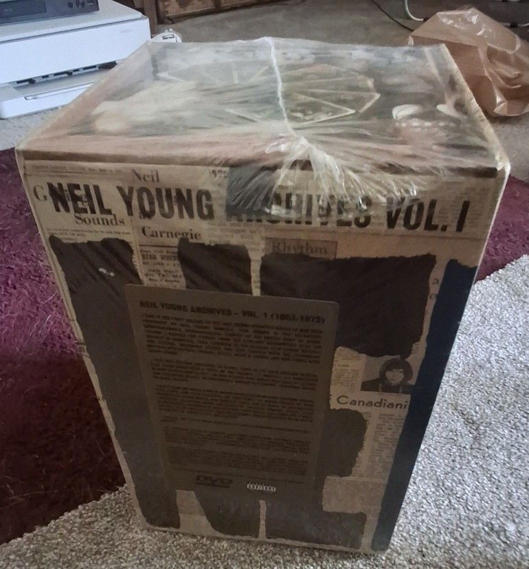 Neal Young Archive Vol 1