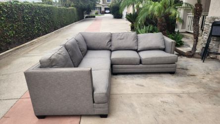 Couch 6 to 8 person