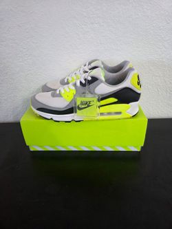 Nike Air Max 90 Volt Sneakers Size 11