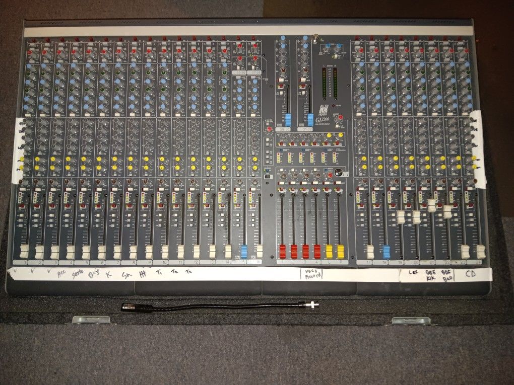 Allen&heath 2200